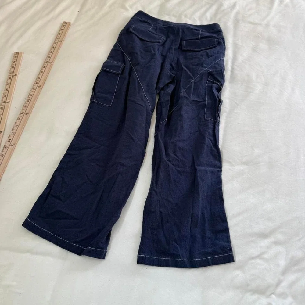 Navy blue cargo capri pants‎ no tag size small 26